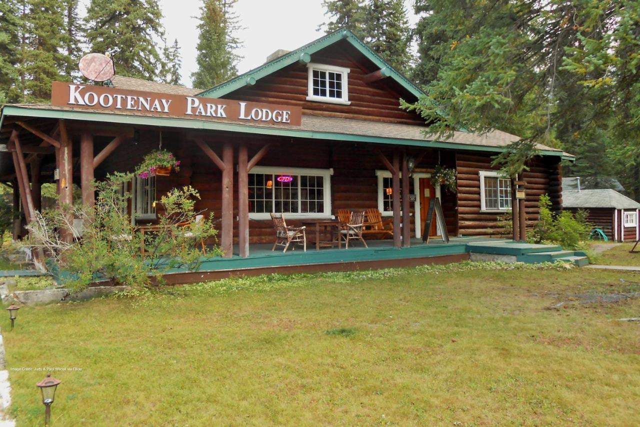 Kootenay Park Lodge Vermillion Crossing Exterior foto