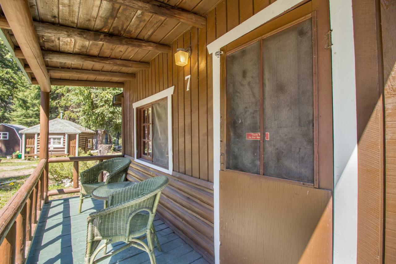 Kootenay Park Lodge Vermillion Crossing Exterior foto
